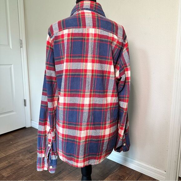 Hollister Red and Blue Casual Button Down Shirt - Picture 2 of 7